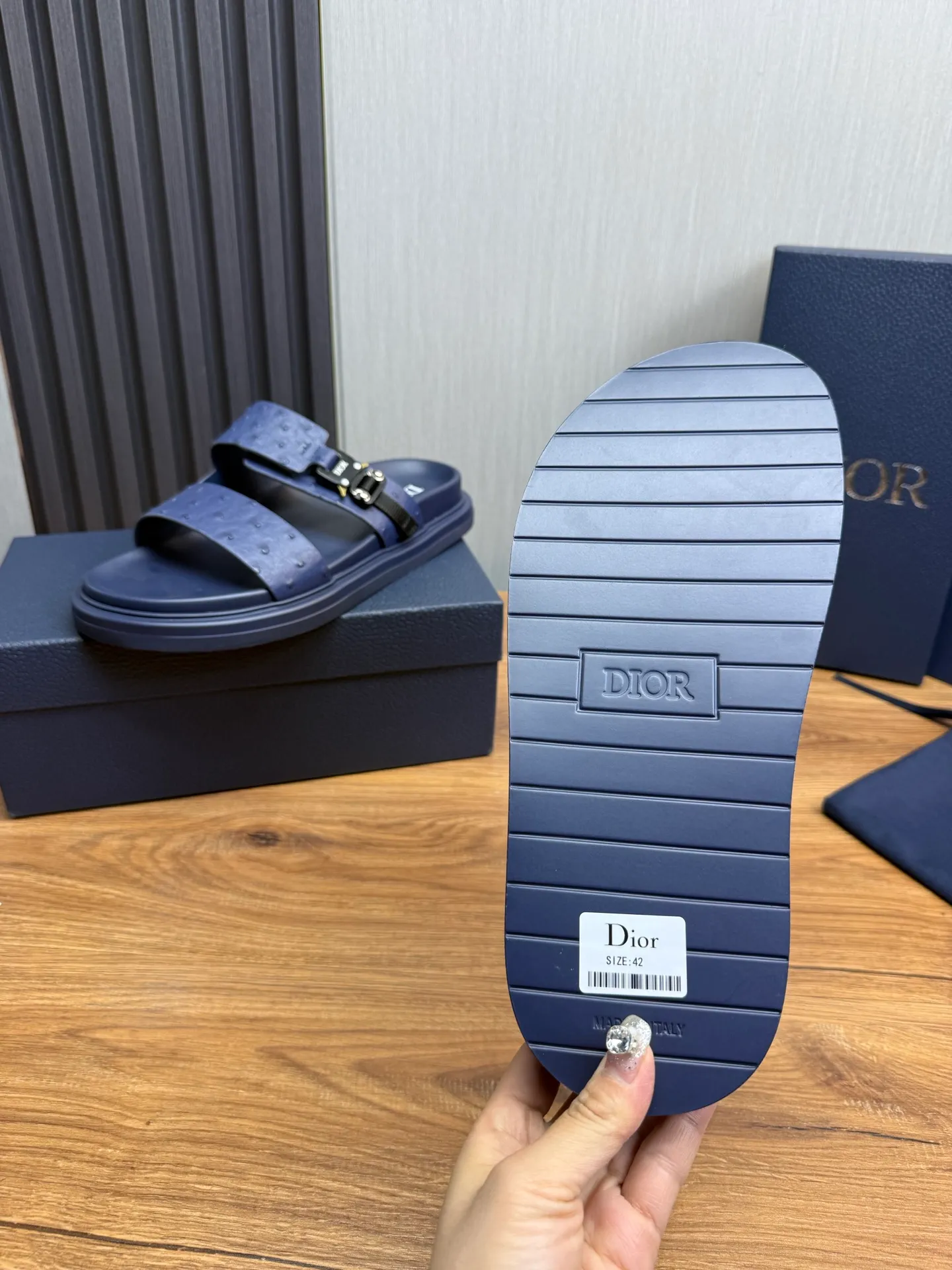 Men's shoes 300💰 Dior. Men's slippers🩴 Official website 1:1 production 38-45 size 45 46 🉑️Customized original material shipped✅